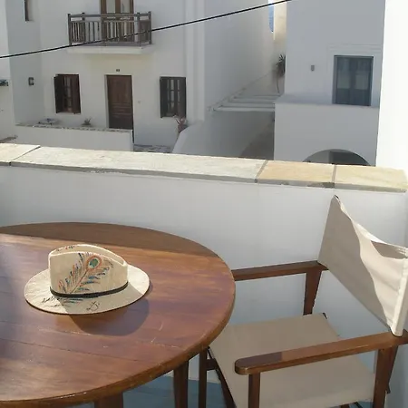 Innaxos Naxos City